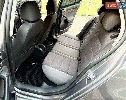 Серый Фольксваген Гольф, объемом двигателя 1.4 л и пробегом 170 тыс. км за 5299 $, фото 17 на Automoto.ua