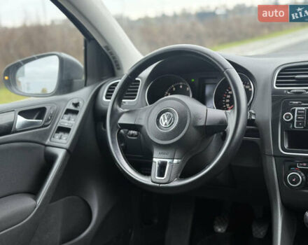 Сірий Фольксваген Гольф, об'ємом двигуна 1.6 л та пробігом 203 тис. км за 7800 $, фото 17 на Automoto.ua