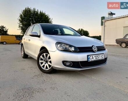 Серый Фольксваген Гольф, объемом двигателя 1.6 л и пробегом 213 тыс. км за 7600 $, фото 6 на Automoto.ua