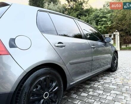 Серый Фольксваген Гольф, объемом двигателя 1.4 л и пробегом 170 тыс. км за 5299 $, фото 43 на Automoto.ua