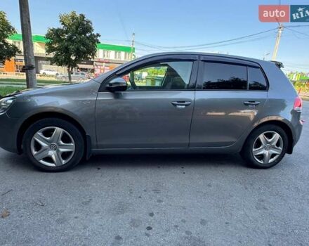 Фольксваген Гольф 2009 в Хмельницком на Automoto.ua Серый Фольксваген Гольф, объемом двигателя 1.97 л и пробегом 233 тыс. км за 8000 $, фото 1 на Automoto.ua