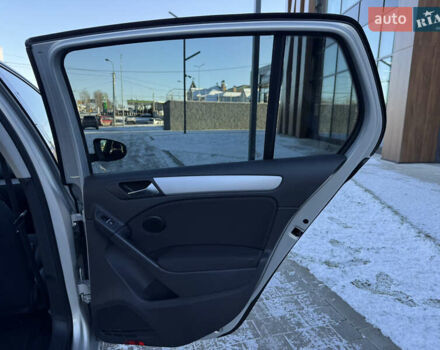 Серый Фольксваген Гольф, объемом двигателя 1.39 л и пробегом 212 тыс. км за 7900 $, фото 37 на Automoto.ua