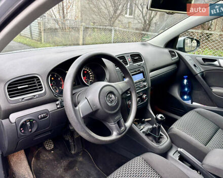 Сірий Фольксваген Гольф, об'ємом двигуна 1.6 л та пробігом 230 тис. км за 6700 $, фото 8 на Automoto.ua