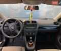 Фольксваген Гольф 2009 в Хмельницком на Automoto.ua Серый Фольксваген Гольф, объемом двигателя 1.97 л и пробегом 233 тыс. км за 8000 $, фото 9 на Automoto.ua