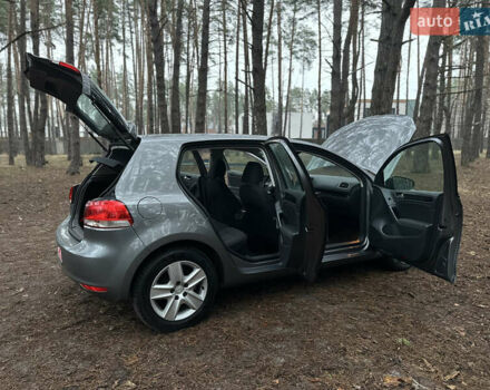 Серый Фольксваген Гольф, объемом двигателя 1.39 л и пробегом 217 тыс. км за 7150 $, фото 24 на Automoto.ua