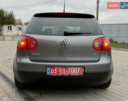 Серый Фольксваген Гольф, объемом двигателя 1.4 л и пробегом 204 тыс. км за 6350 $, фото 12 на Automoto.ua