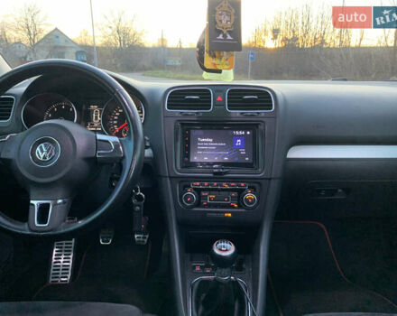 Серый Фольксваген Гольф, объемом двигателя 1.39 л и пробегом 242 тыс. км за 9999 $, фото 20 на Automoto.ua