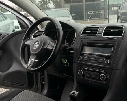 Серый Фольксваген Гольф, объемом двигателя 1.6 л и пробегом 208 тыс. км за 7999 $, фото 39 на Automoto.ua