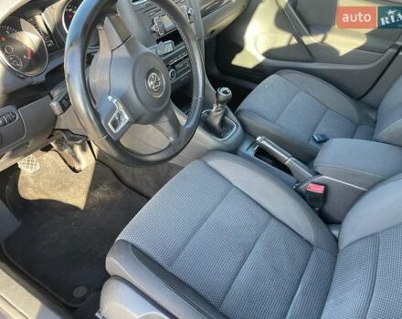 Сірий Фольксваген Гольф, об'ємом двигуна 1.39 л та пробігом 202 тис. км за 6000 $, фото 6 на Automoto.ua