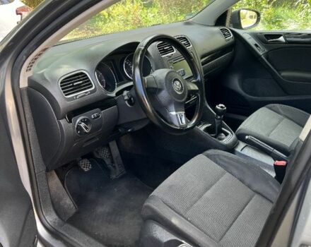 Серый Фольксваген Гольф, объемом двигателя 0 л и пробегом 195 тыс. км за 7000 $, фото 3 на Automoto.ua