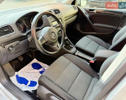 Сірий Фольксваген Гольф, об'ємом двигуна 1.6 л та пробігом 213 тис. км за 7700 $, фото 18 на Automoto.ua