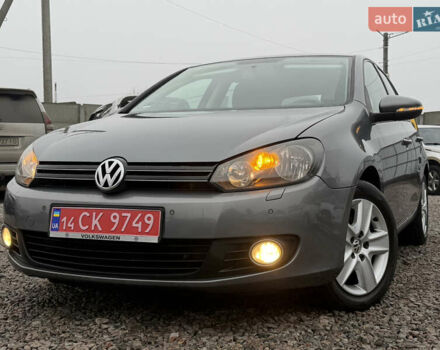 Серый Фольксваген Гольф, объемом двигателя 1.6 л и пробегом 208 тыс. км за 7999 $, фото 2 на Automoto.ua