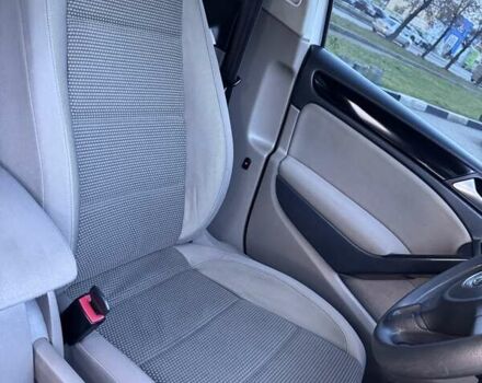 Серый Фольксваген Гольф, объемом двигателя 1.97 л и пробегом 285 тыс. км за 6700 $, фото 34 на Automoto.ua