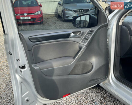 Серый Фольксваген Гольф, объемом двигателя 1.4 л и пробегом 231 тыс. км за 8299 $, фото 15 на Automoto.ua