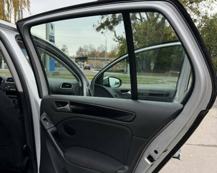 Серый Фольксваген Гольф, объемом двигателя 1.6 л и пробегом 222 тыс. км за 7999 $, фото 30 на Automoto.ua