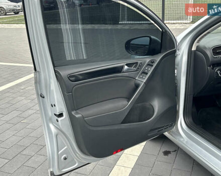 Сірий Фольксваген Гольф, об'ємом двигуна 1.4 л та пробігом 232 тис. км за 8199 $, фото 10 на Automoto.ua
