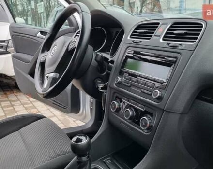 Сірий Фольксваген Гольф, об'ємом двигуна 1.39 л та пробігом 195 тис. км за 7200 $, фото 9 на Automoto.ua