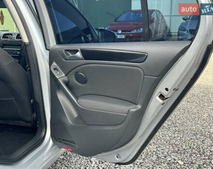 Серый Фольксваген Гольф, объемом двигателя 1.4 л и пробегом 231 тыс. км за 8299 $, фото 16 на Automoto.ua