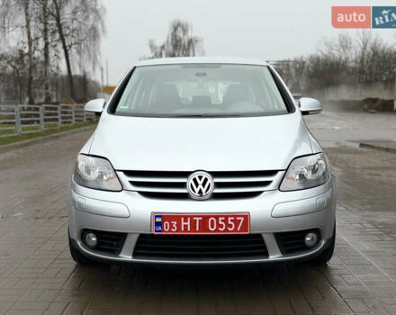 Сірий Фольксваген Гольф, об'ємом двигуна 1.6 л та пробігом 204 тис. км за 7700 $, фото 3 на Automoto.ua