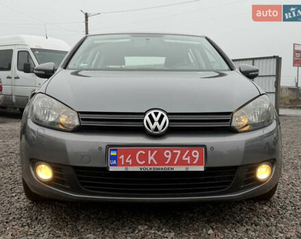 Серый Фольксваген Гольф, объемом двигателя 1.6 л и пробегом 208 тыс. км за 7999 $, фото 12 на Automoto.ua