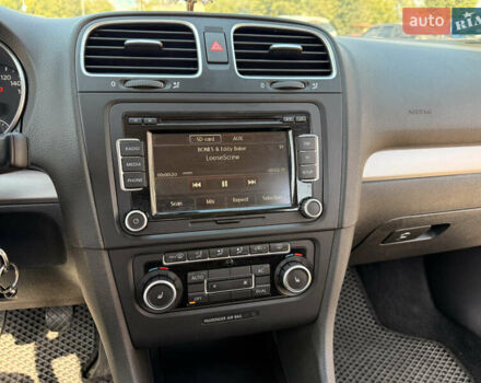 Серый Фольксваген Гольф, объемом двигателя 1.4 л и пробегом 244 тыс. км за 8400 $, фото 14 на Automoto.ua