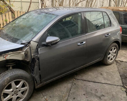 Серый Фольксваген Гольф, объемом двигателя 1.4 л и пробегом 200 тыс. км за 2600 $, фото 15 на Automoto.ua