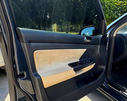 Серый Фольксваген Гольф, объемом двигателя 1.6 л и пробегом 262 тыс. км за 6600 $, фото 6 на Automoto.ua