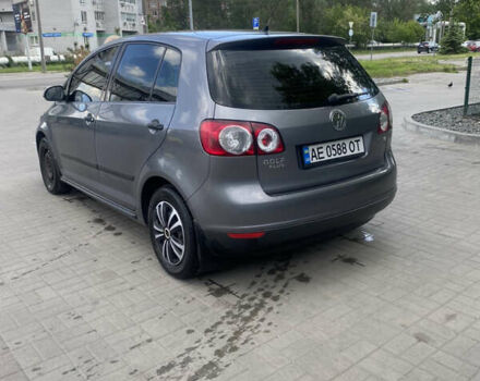 Серый Фольксваген Гольф, объемом двигателя 1.6 л и пробегом 290 тыс. км за 5500 $, фото 4 на Automoto.ua