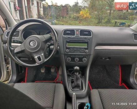Сірий Фольксваген Гольф, об'ємом двигуна 1.6 л та пробігом 192 тис. км за 7500 $, фото 3 на Automoto.ua