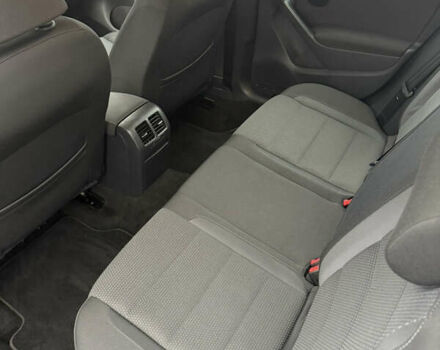 Серый Фольксваген Гольф, объемом двигателя 1.6 л и пробегом 208 тыс. км за 7999 $, фото 30 на Automoto.ua