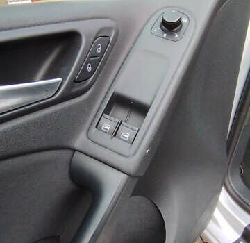 Серый Фольксваген Гольф, объемом двигателя 1.4 л и пробегом 191 тыс. км за 7700 $, фото 14 на Automoto.ua