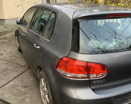 Серый Фольксваген Гольф, объемом двигателя 1.4 л и пробегом 200 тыс. км за 3600 $, фото 7 на Automoto.ua