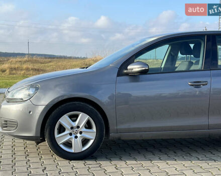 Серый Фольксваген Гольф, объемом двигателя 1.4 л и пробегом 202 тыс. км за 6800 $, фото 6 на Automoto.ua
