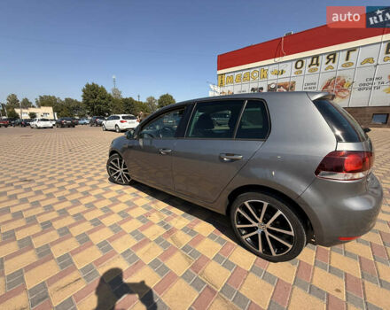 Серый Фольксваген Гольф, объемом двигателя 1.4 л и пробегом 244 тыс. км за 8400 $, фото 7 на Automoto.ua