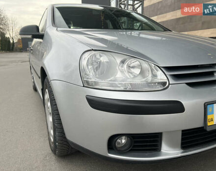 Серый Фольксваген Гольф, объемом двигателя 1.6 л и пробегом 98 тыс. км за 8100 $, фото 30 на Automoto.ua