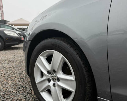 Серый Фольксваген Гольф, объемом двигателя 1.6 л и пробегом 208 тыс. км за 7999 $, фото 21 на Automoto.ua