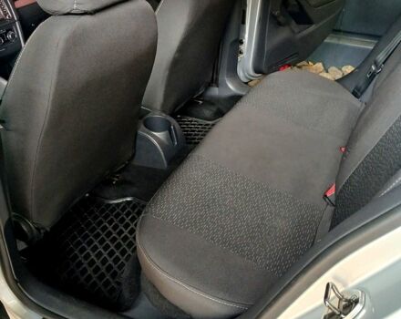 Фольксваген Гольф 2009 в Николаеве на Automoto.ua Серый Фольксваген Гольф, объемом двигателя 1.4 л и пробегом 133 тыс. км за 7800 $, фото 5 на Automoto.ua