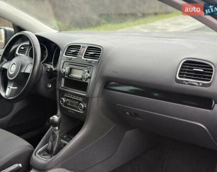 Сірий Фольксваген Гольф, об'ємом двигуна 1.6 л та пробігом 203 тис. км за 7800 $, фото 24 на Automoto.ua