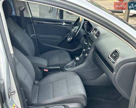 Серый Фольксваген Гольф, объемом двигателя 1.4 л и пробегом 231 тыс. км за 8299 $, фото 12 на Automoto.ua