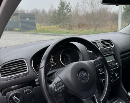 Серый Фольксваген Гольф, объемом двигателя 1.39 л и пробегом 165 тыс. км за 7799 $, фото 16 на Automoto.ua
