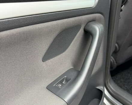 Серый Фольксваген Гольф, объемом двигателя 1.4 л и пробегом 204 тыс. км за 6350 $, фото 21 на Automoto.ua