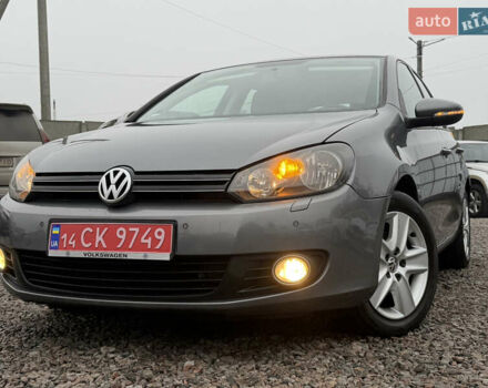 Серый Фольксваген Гольф, объемом двигателя 1.6 л и пробегом 208 тыс. км за 7999 $, фото 3 на Automoto.ua