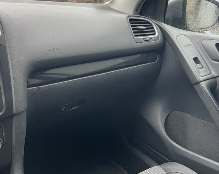 Серый Фольксваген Гольф, объемом двигателя 1.4 л и пробегом 216 тыс. км за 6999 $, фото 19 на Automoto.ua