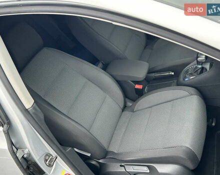 Сірий Фольксваген Гольф, об'ємом двигуна 1.4 л та пробігом 232 тис. км за 8199 $, фото 16 на Automoto.ua