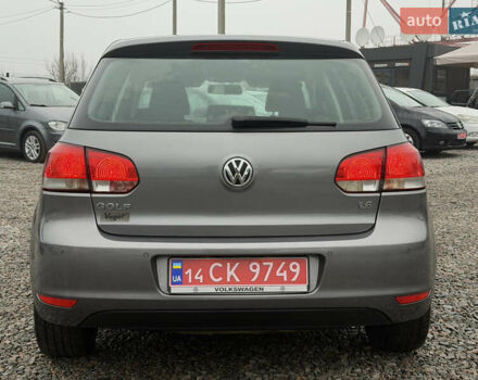 Серый Фольксваген Гольф, объемом двигателя 1.6 л и пробегом 208 тыс. км за 7999 $, фото 16 на Automoto.ua