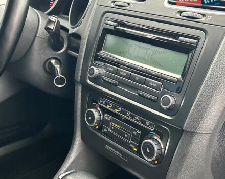 Сірий Фольксваген Гольф, об'ємом двигуна 1.4 л та пробігом 232 тис. км за 8199 $, фото 19 на Automoto.ua