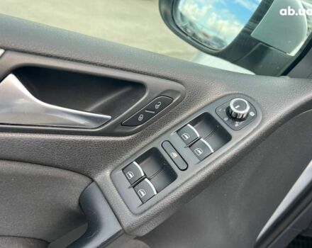 Сірий Фольксваген Гольф, об'ємом двигуна 1.6 л та пробігом 262 тис. км за 8440 $, фото 15 на Automoto.ua