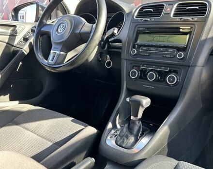 Серый Фольксваген Гольф, объемом двигателя 1.39 л и пробегом 191 тыс. км за 8000 $, фото 13 на Automoto.ua