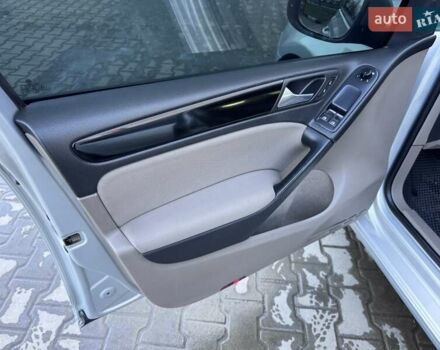 Серый Фольксваген Гольф, объемом двигателя 1.97 л и пробегом 285 тыс. км за 6700 $, фото 8 на Automoto.ua