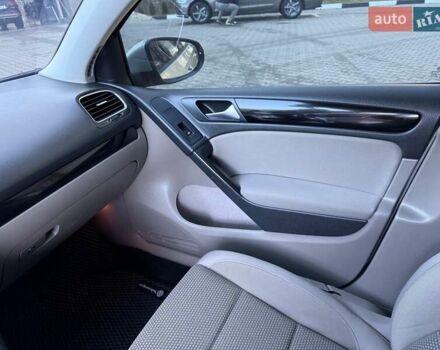 Серый Фольксваген Гольф, объемом двигателя 1.97 л и пробегом 285 тыс. км за 6700 $, фото 30 на Automoto.ua